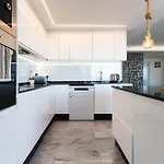 Malagasuite Premium Torrequebrada Appartement *
