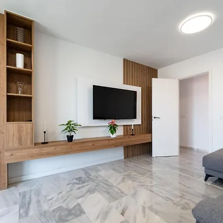 Malagasuite Premium Torrequebrada Apartment *