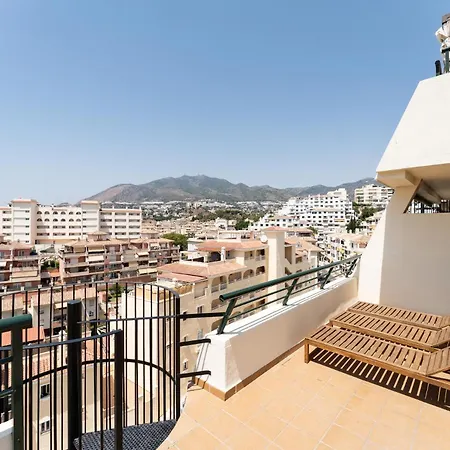 Malagasuite Premium Torrequebrada Apartment